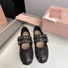 Miu Miu flat shoes